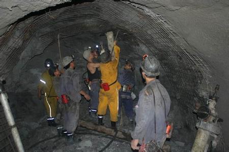 当雄工程爆破中的危险因素分析以及应对工程爆破危险的措施